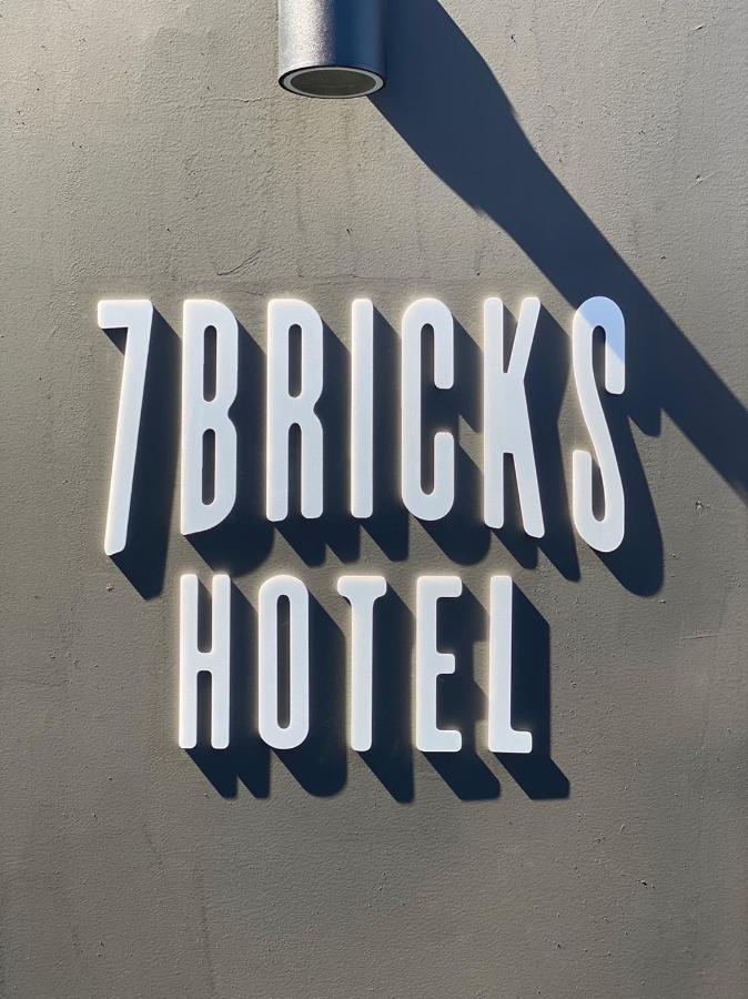 Seven Bricks Hotel Кван'ян Екстер'єр фото